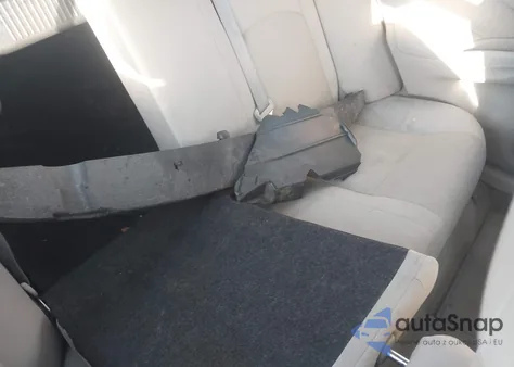 2012 Nissan Versa 1.6 Sl z USA, uszkodzony, nr VIN 3N1CN7AP6CL815204